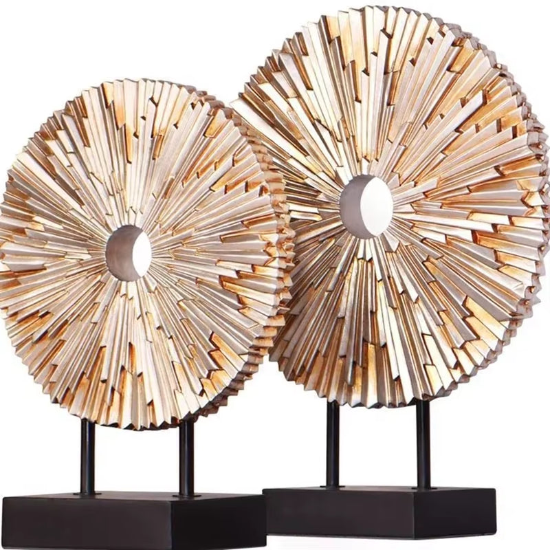 European Livingroom TV Cabinet Resin round Figurines Crafts Luxury Modern Gold Decoration for Home Furnishing Decoration